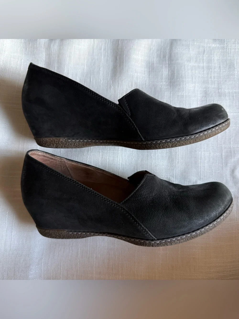 Dansko Liliana Black Concealed Wedge Heel Loafer Women's Size 38 US 7.5 Leather